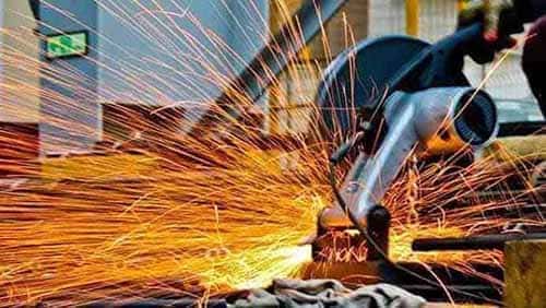 Carbure de tungstène vs acier trempé: quel est le meilleur choix pour les OEM d’équipements de construction?