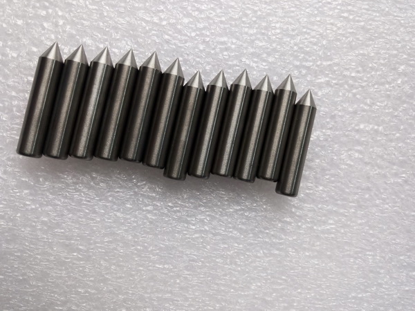 circle blade-OD-150MM ID- 40MM T- 12MM-M4 thread holesYG15 