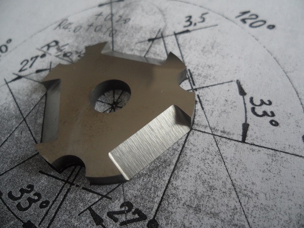 Cutting application-blades-3
