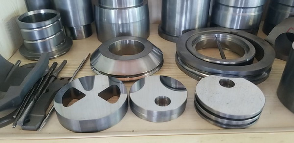 Carbide components for oil & gas industry
